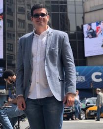 乔纳森·德拉托雷