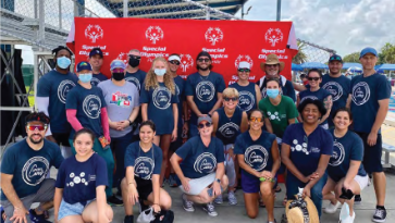 与美国佛罗里达和2022特奥会