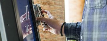 零售技术解决方案、机器人、自动化和支付解决方案